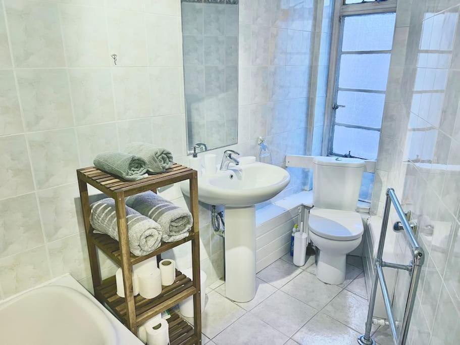 King-Sized Studio, 6Th Floor + Lift, Regent'S Park Лондон Экстерьер фото
